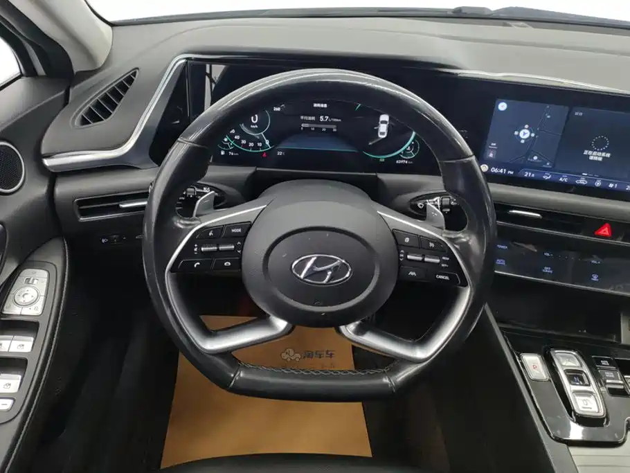 Hyundai Sonata — миниатюра 15