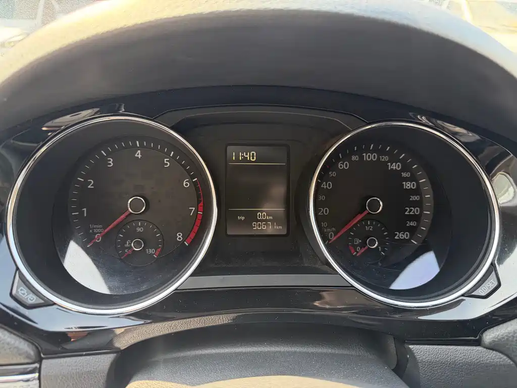 Volkswagen Sagitar — миниатюра 15