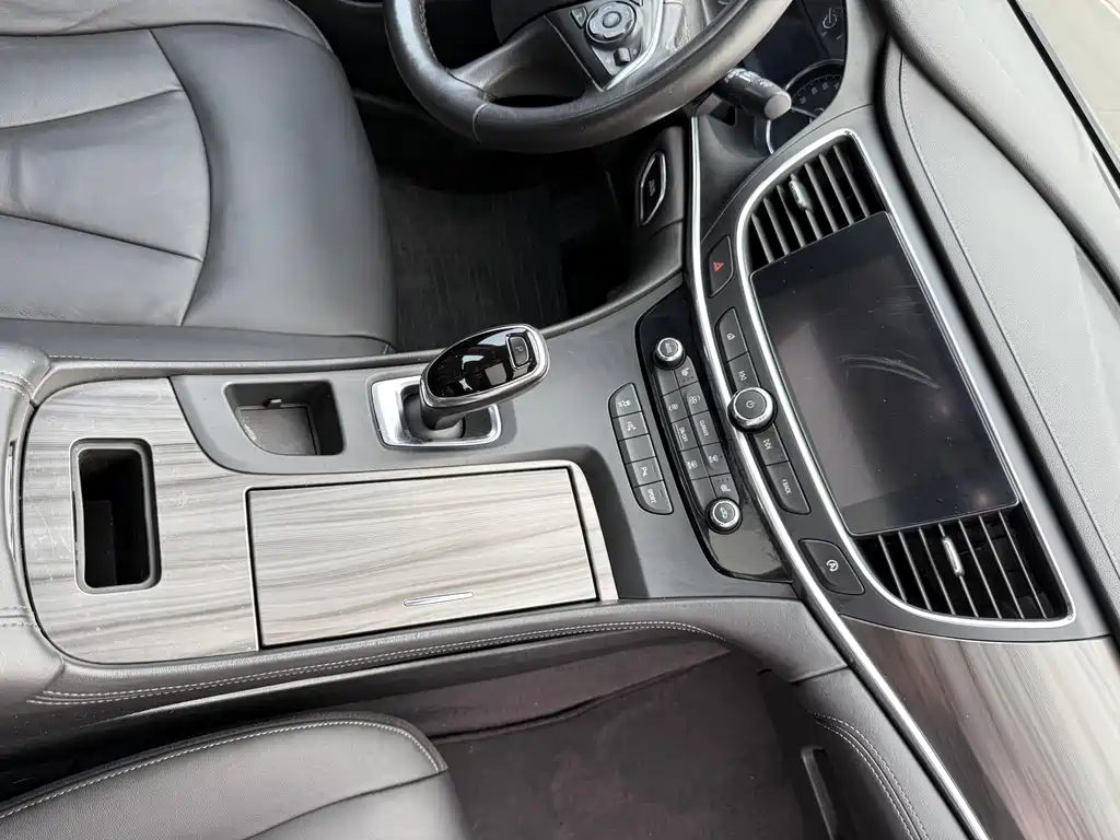 Buick LaCrosse — миниатюра 17