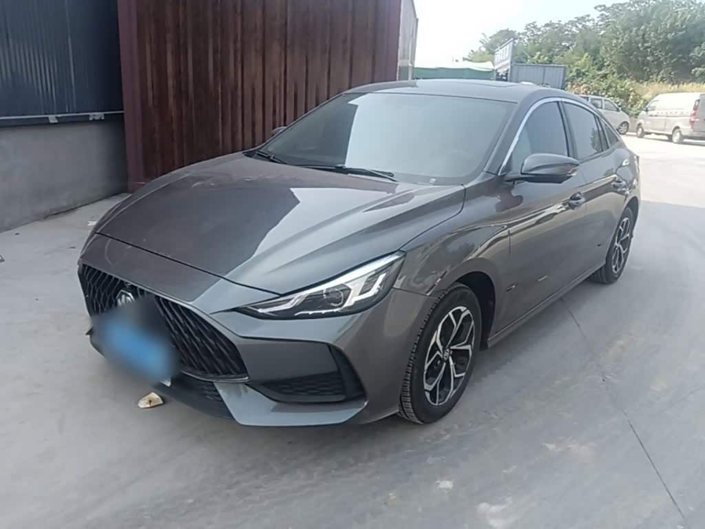 MG MG5 1.5 л 2023 г. Серебристо-серый, пробег 7800 км