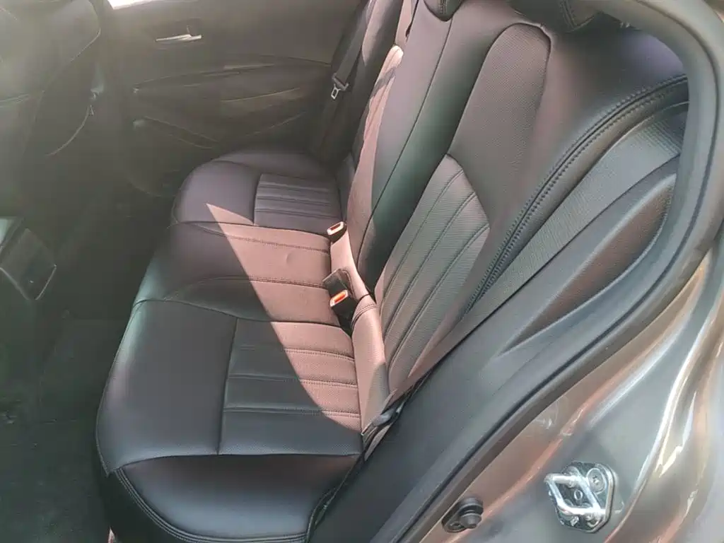 Toyota Corolla — миниатюра 17