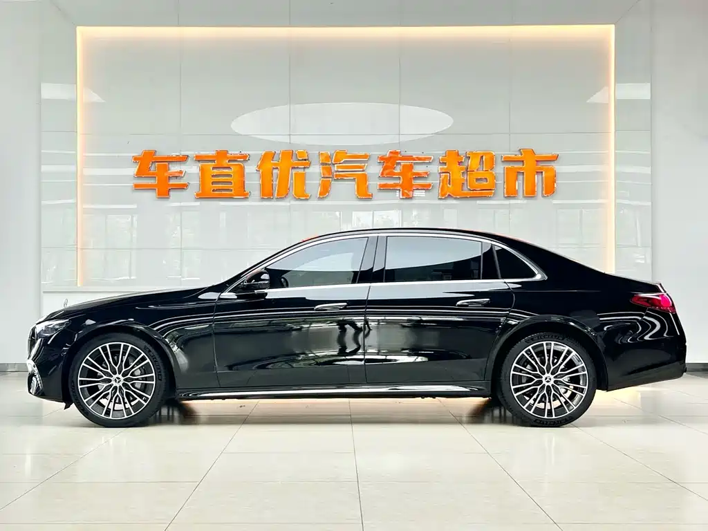 Mercedes-Benz E-Class — миниатюра 4