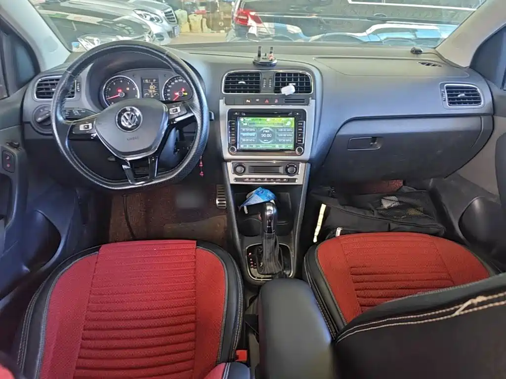 Volkswagen Polo — миниатюра 10