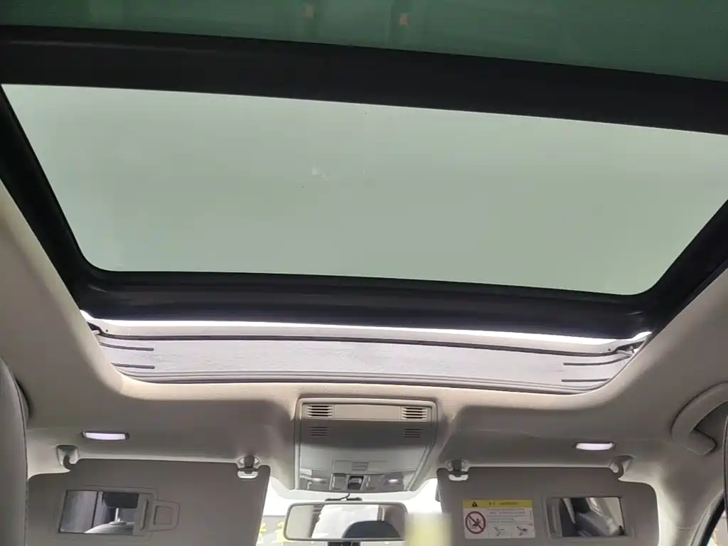 Volkswagen Sagitar — миниатюра 18