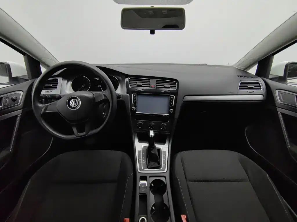 Volkswagen Golf — миниатюра 5