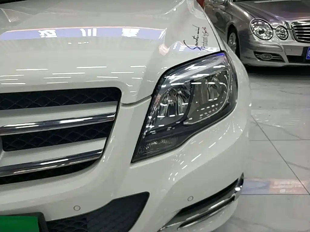 Mercedes-Benz GLK-Class — миниатюра 24