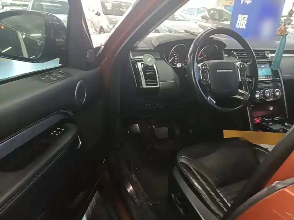 Land Rover Discovery — миниатюра 16