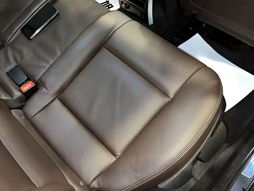BMW 5 Series GT — миниатюра 15