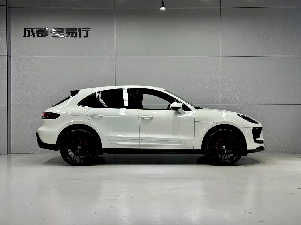 Porsche Macan — миниатюра 5
