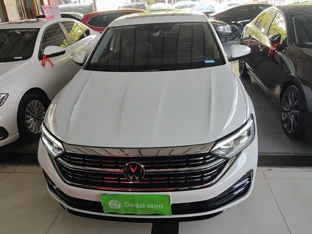 Volkswagen Sagitar — миниатюра 3