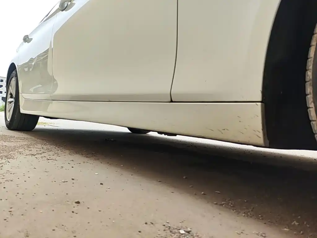 BMW 5 Series — миниатюра 21