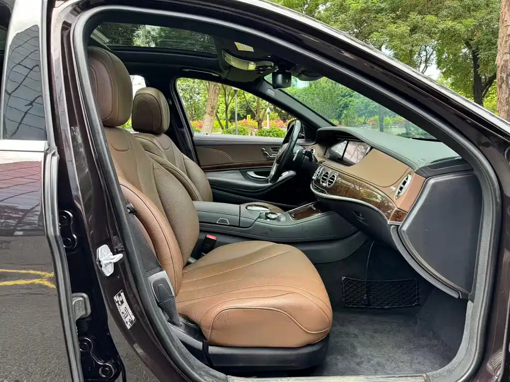 Mercedes-Benz S-Class — миниатюра 7