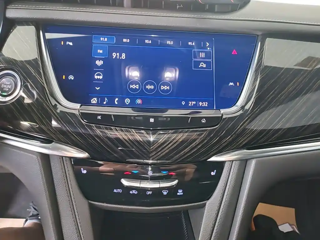 Cadillac XT6 — миниатюра 13