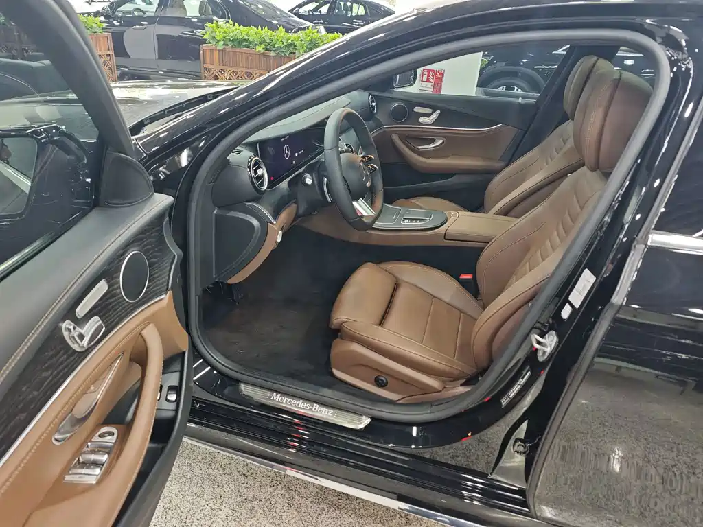 Mercedes-Benz E-Class New Energy — миниатюра 7