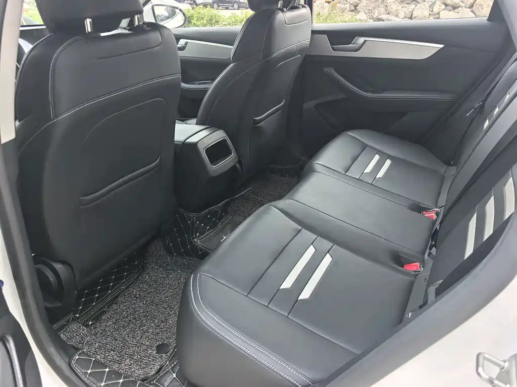 BYD Qin Pro — миниатюра 8