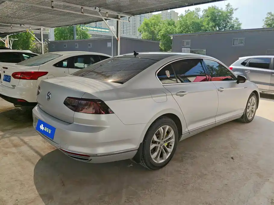 Volkswagen Magotan — миниатюра 3