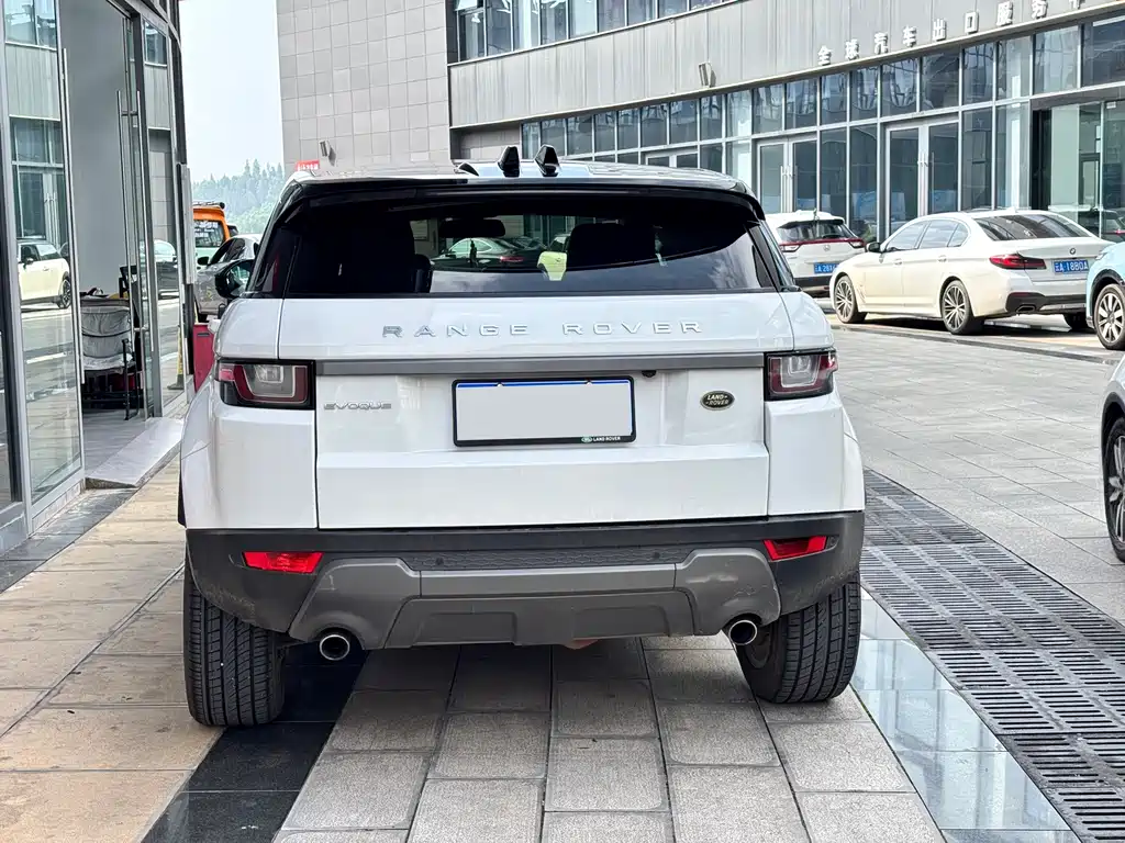 Land Rover Evoque — миниатюра 5