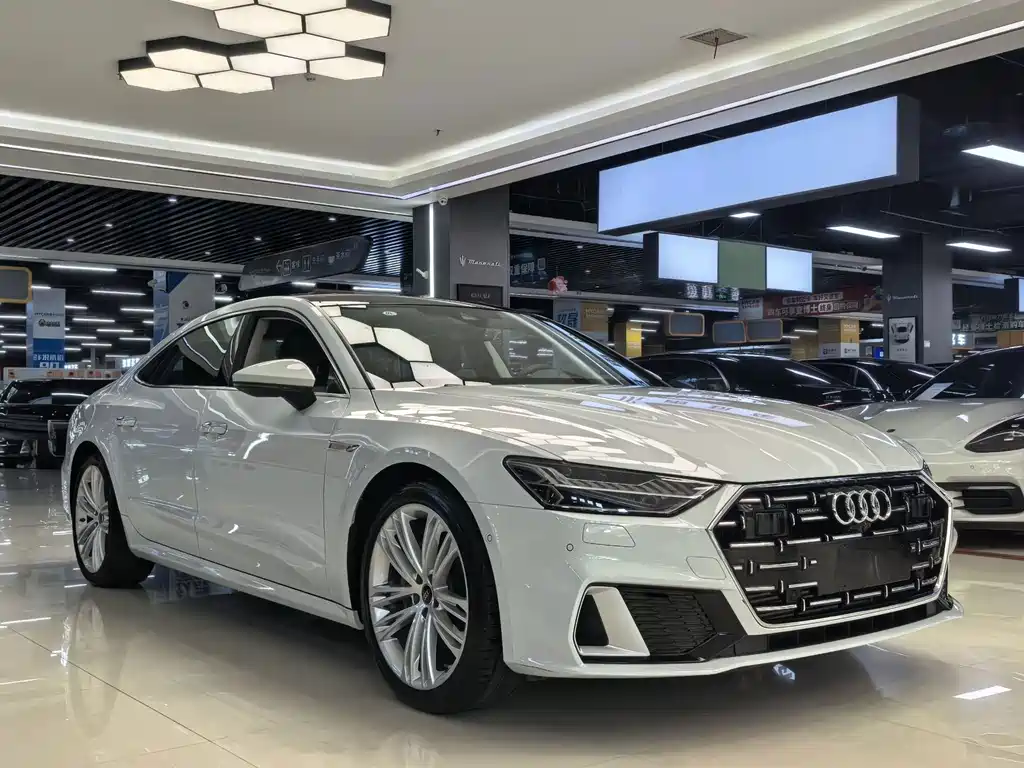 Audi A7L — миниатюра 3