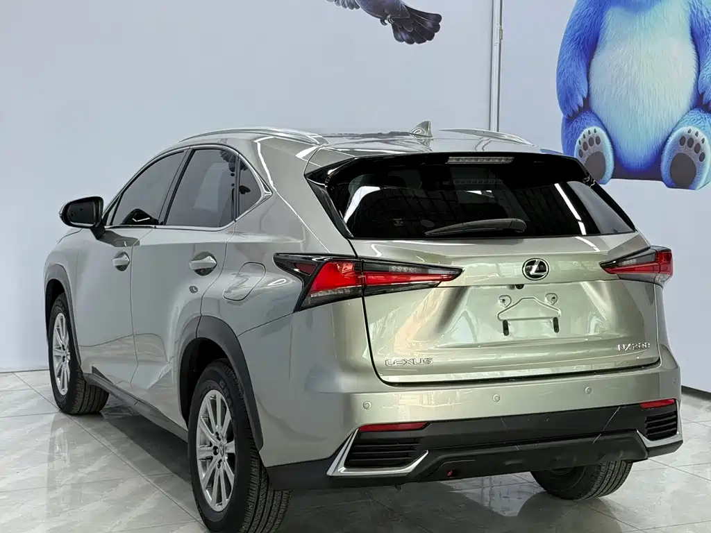 Lexus NX 2020 200 VI