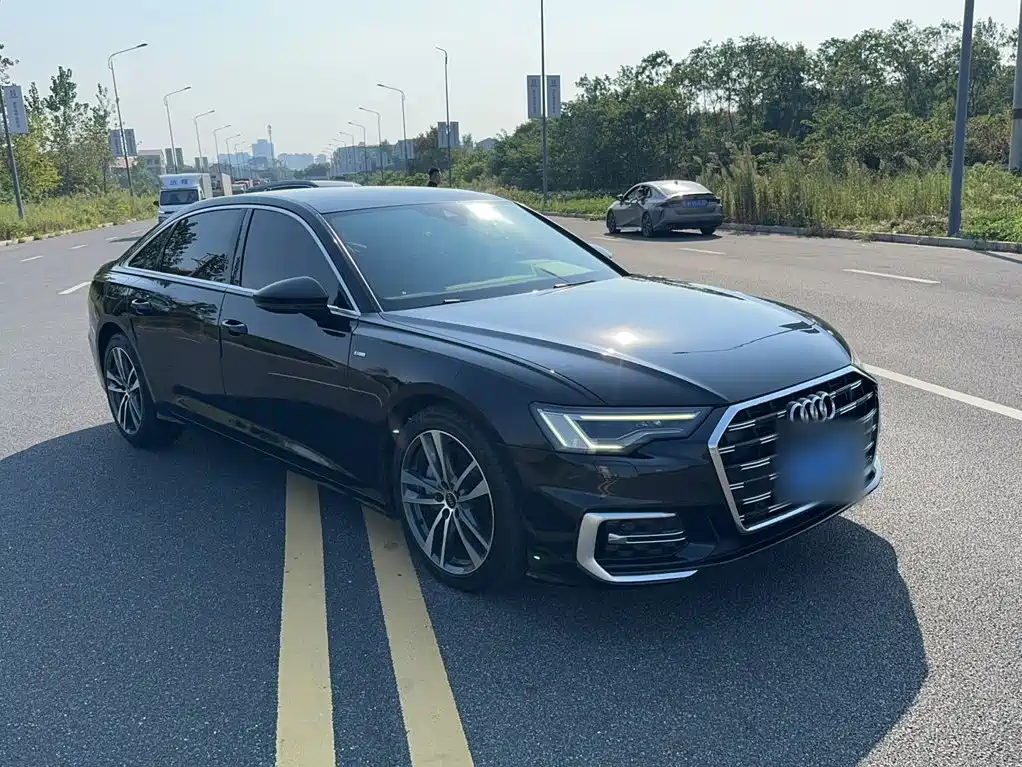 Audi A6L — миниатюра 6