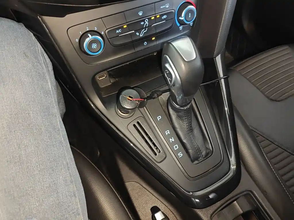 Ford Focus — миниатюра 14