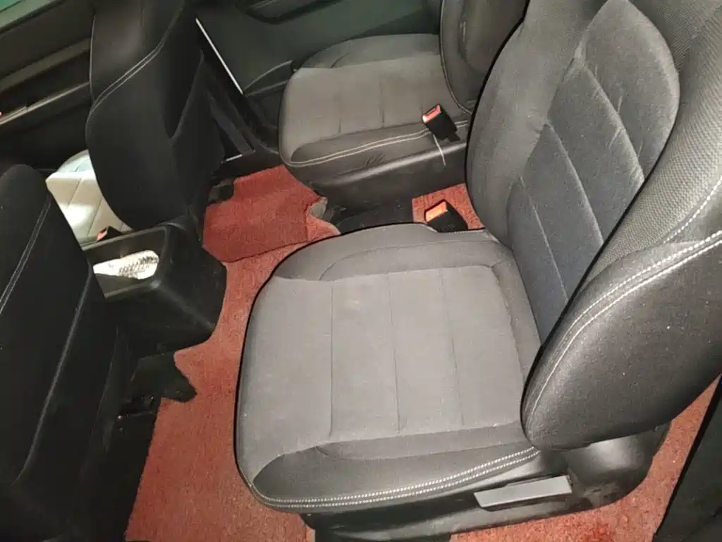 Wuling Hongguang PLUS — миниатюра 17