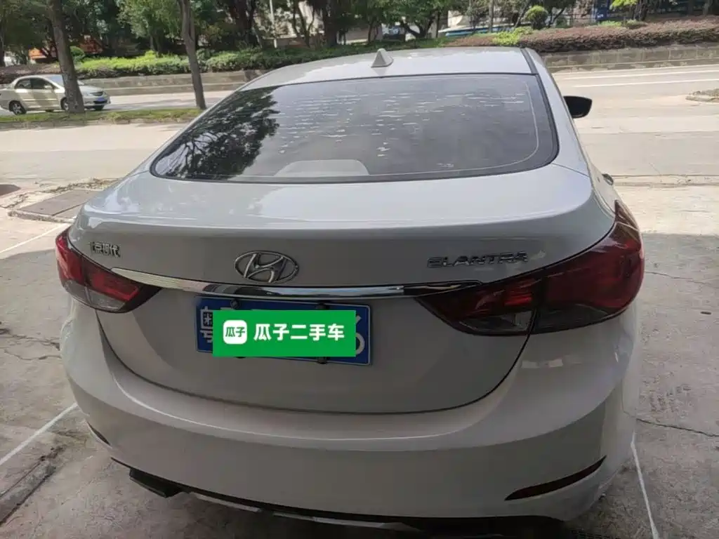 Hyundai Elantra Langdong — миниатюра 6
