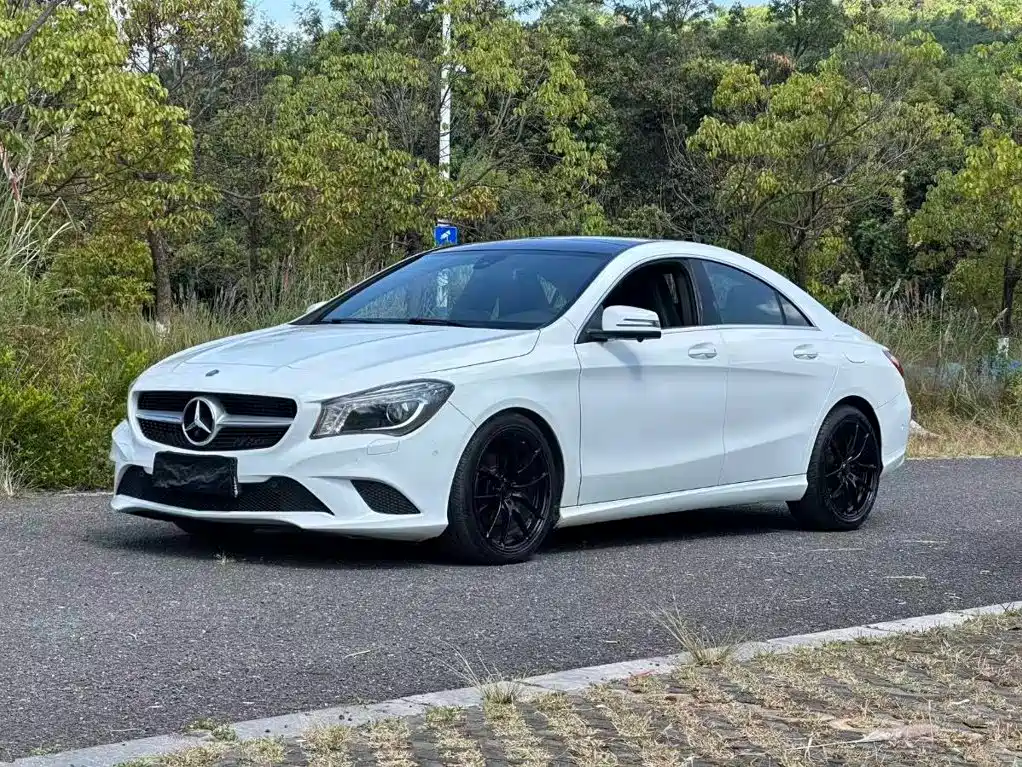 Mercedes-Benz CLA (Import)