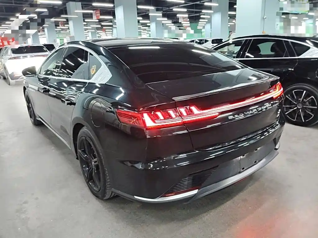 BYD Han — миниатюра 5