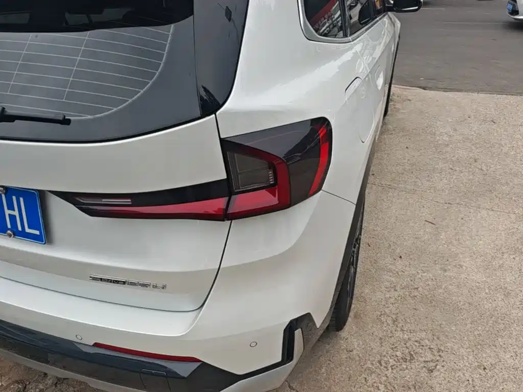 BMW X1 — миниатюра 8