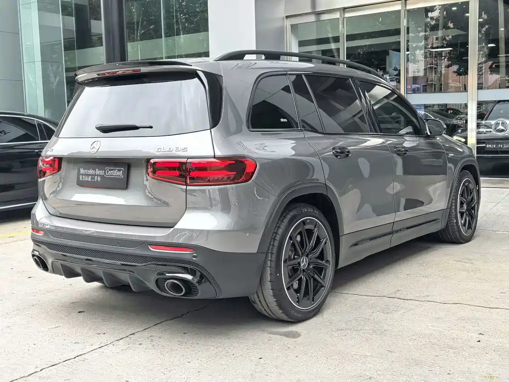 Mercedes-Benz GLB AMG — миниатюра 5