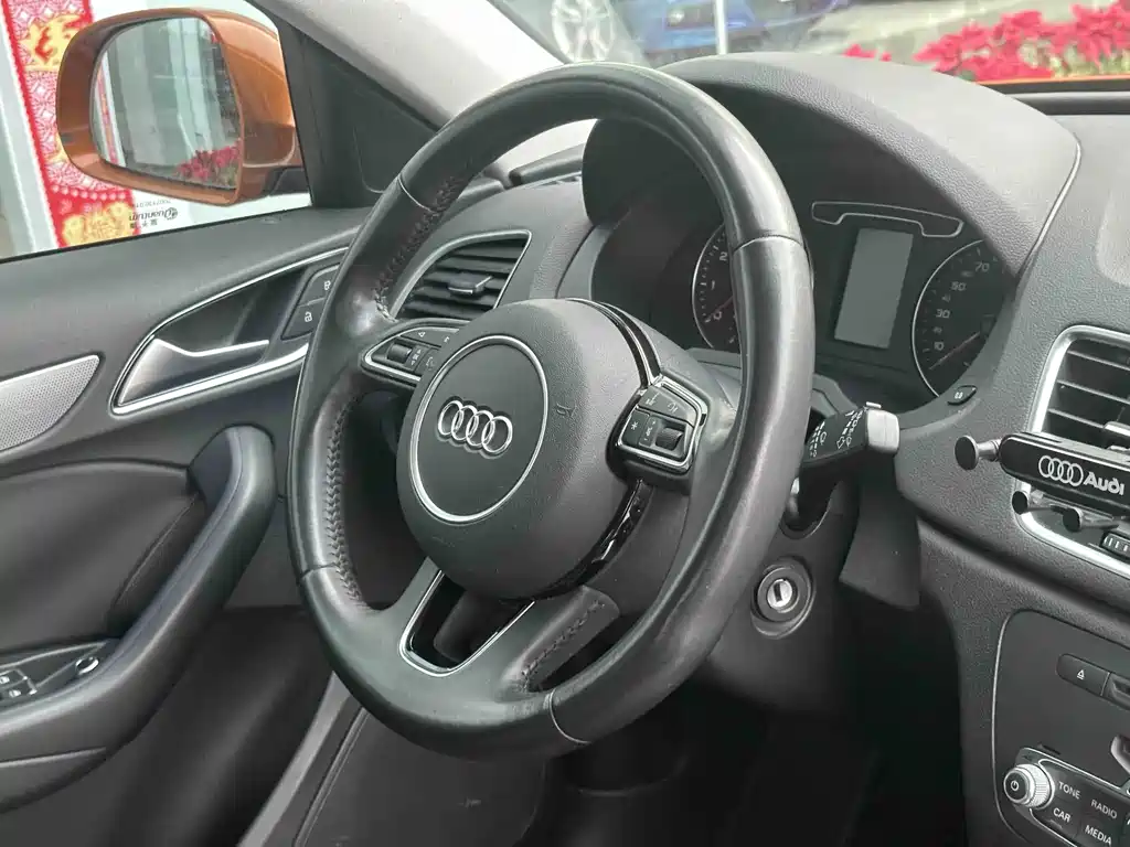 Audi Q3 — миниатюра 10
