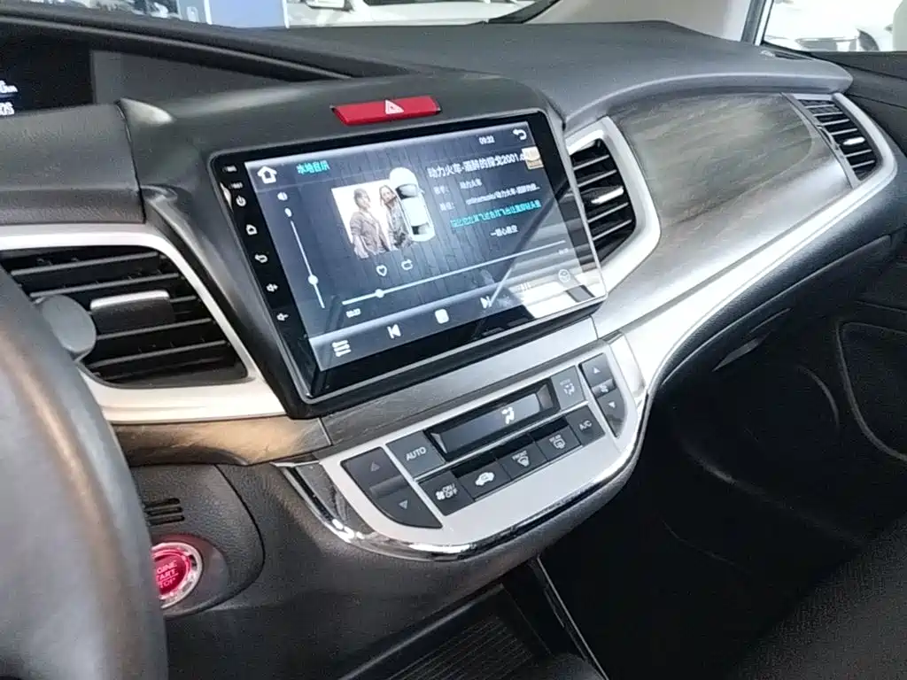 Honda Jade — миниатюра 13