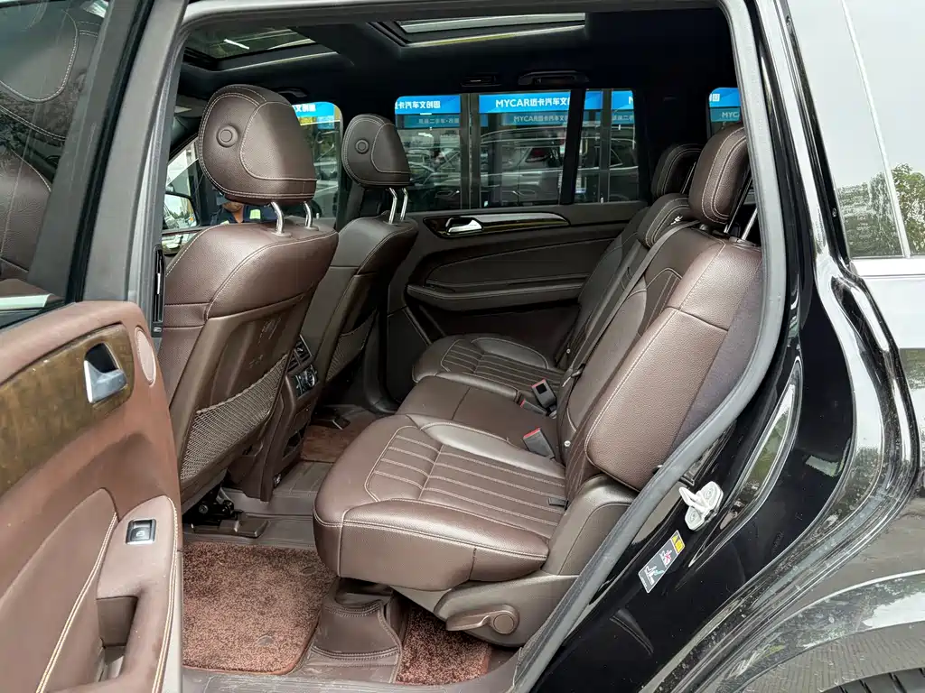 Mercedes-Benz GLS — миниатюра 3