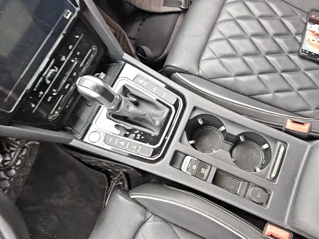 Volkswagen Magotan PHEV — миниатюра 14