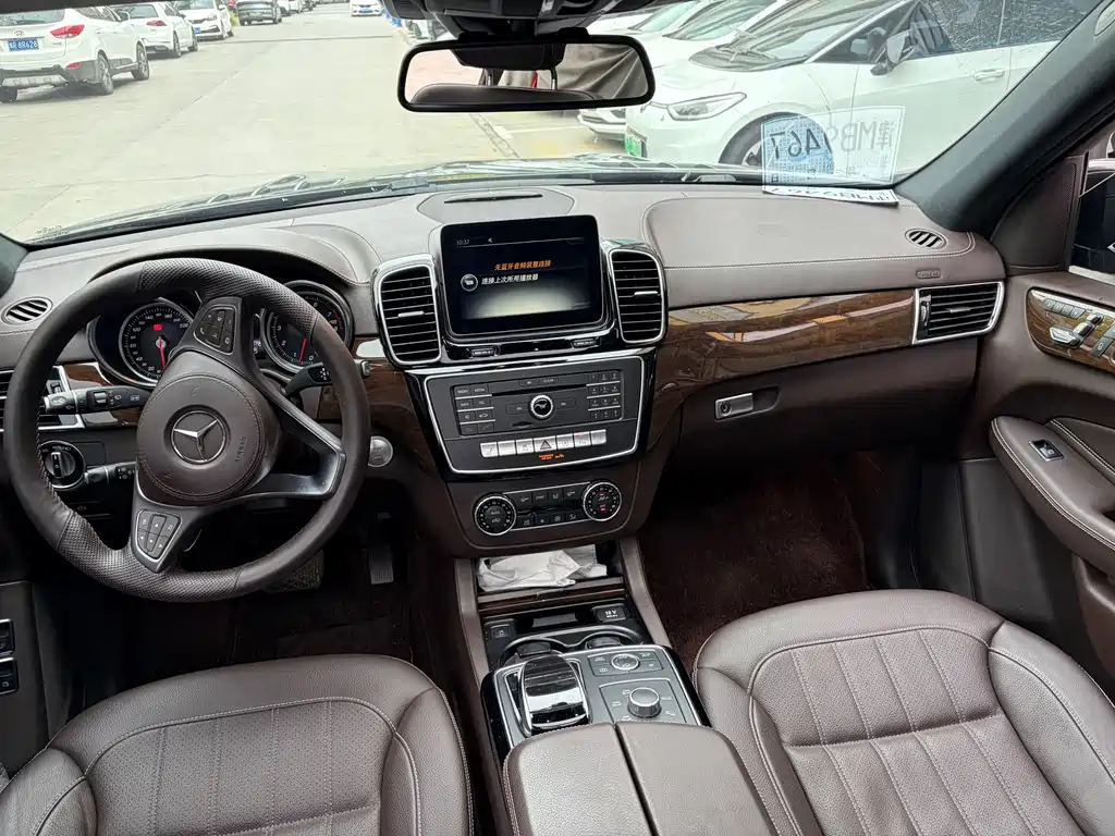 Mercedes-Benz GLS — миниатюра 4
