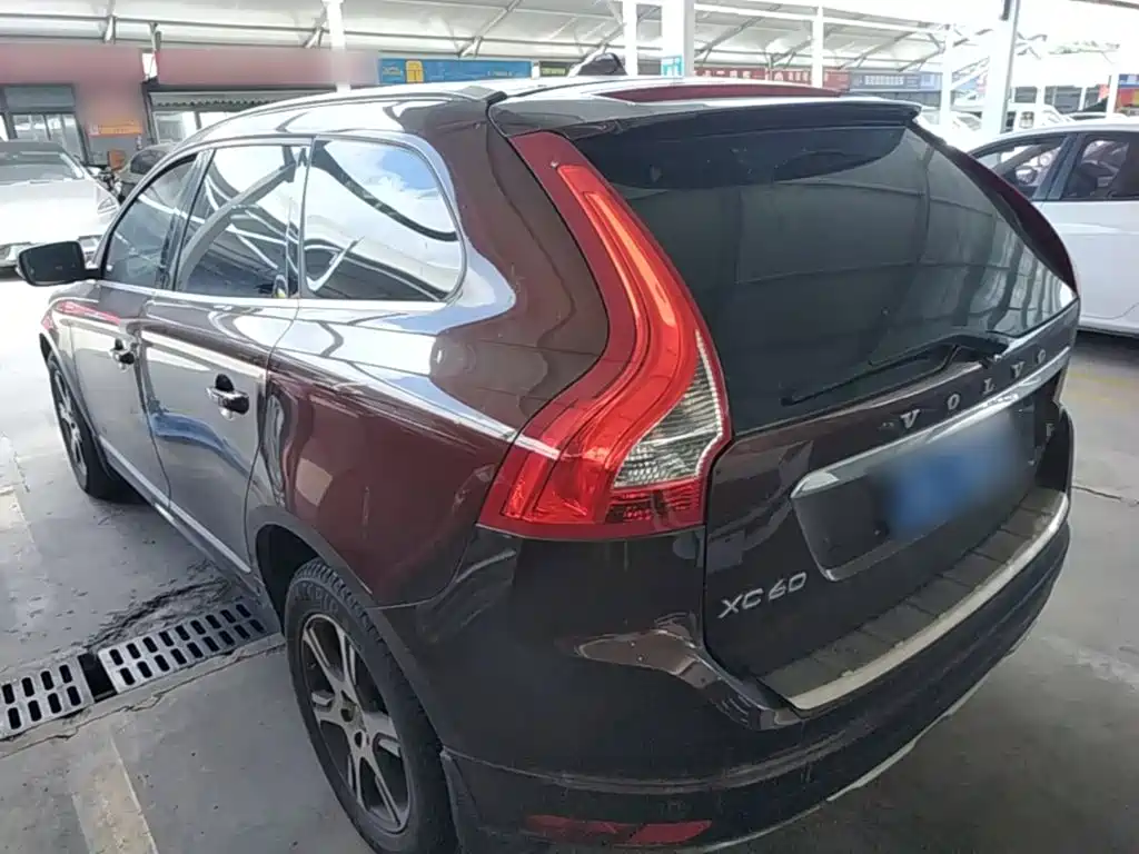 Volvo XC60 (Import) — миниатюра 5