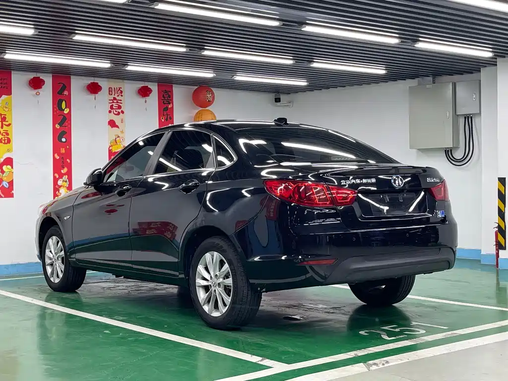 BAIC New Energy EU — миниатюра 7