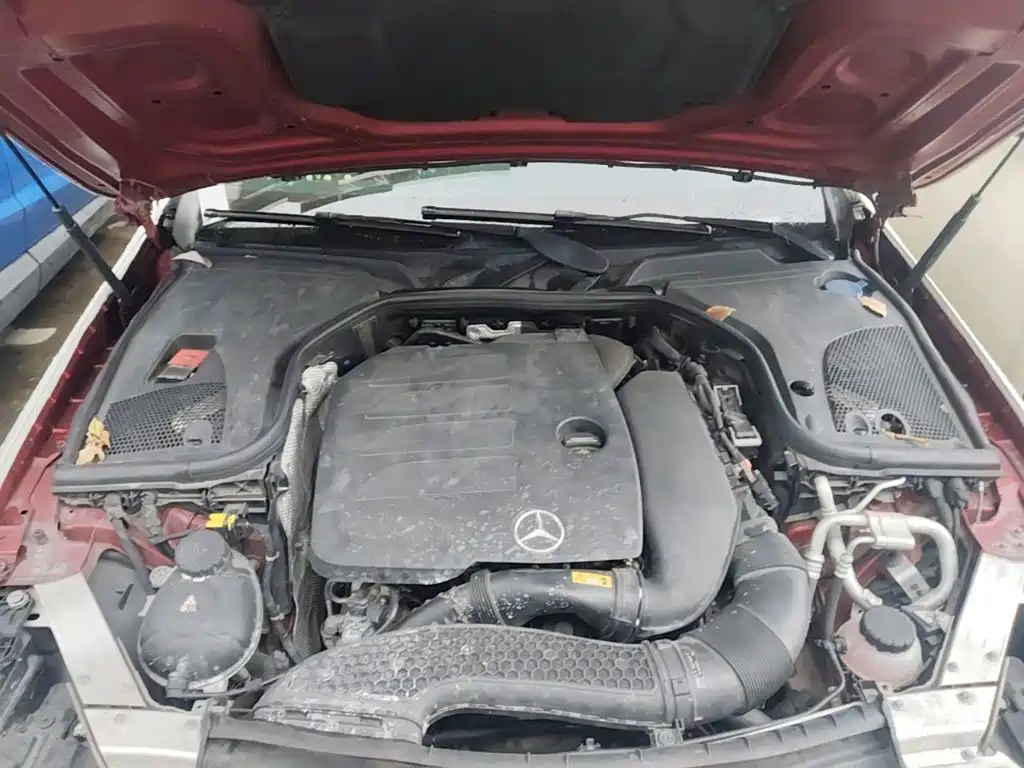 Mercedes-Benz E-Class (Import) — миниатюра 20