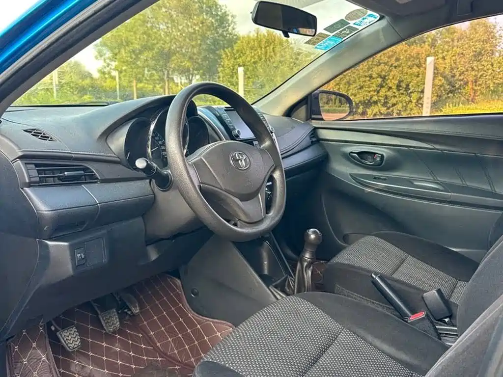 Toyota Vios — миниатюра 8