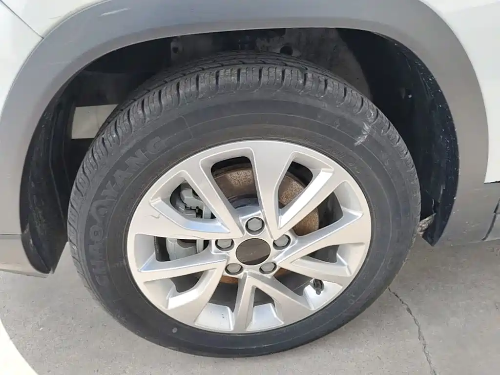 BAIC X3 — миниатюра 23