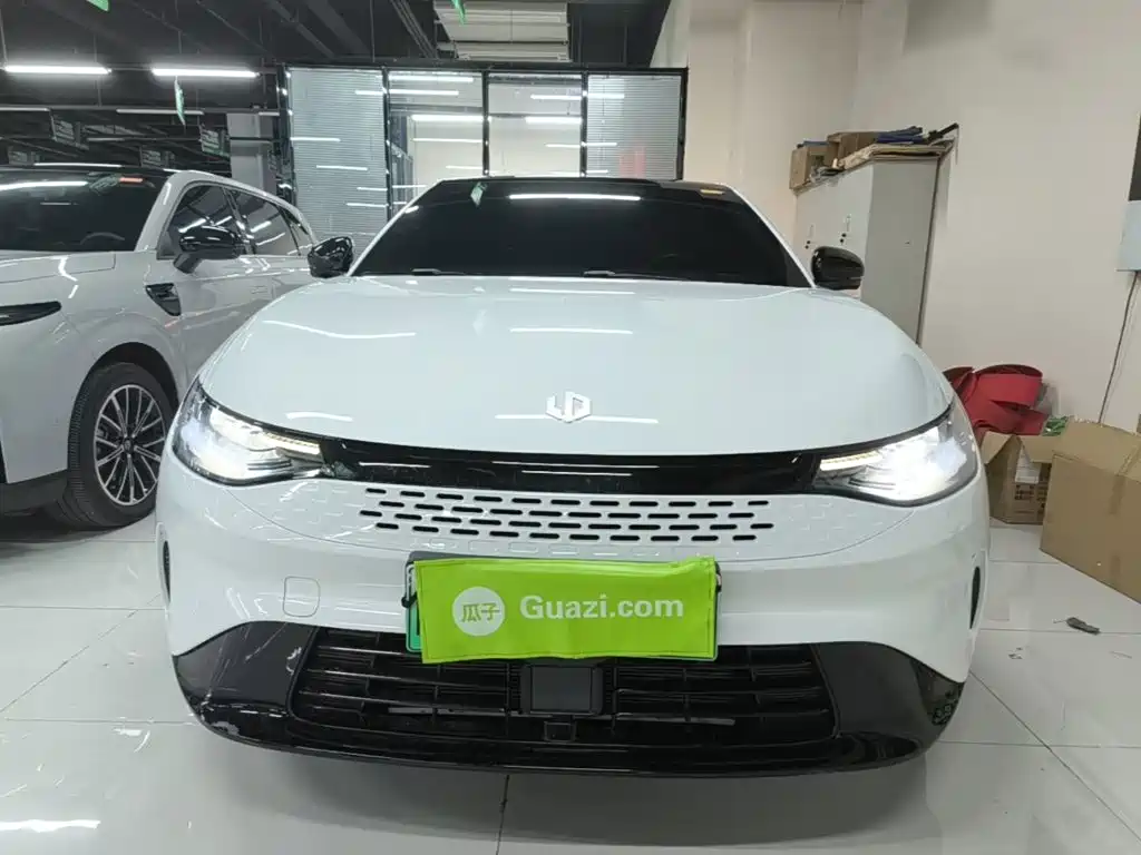 Leapmotor Leapmotor C01 — миниатюра 3
