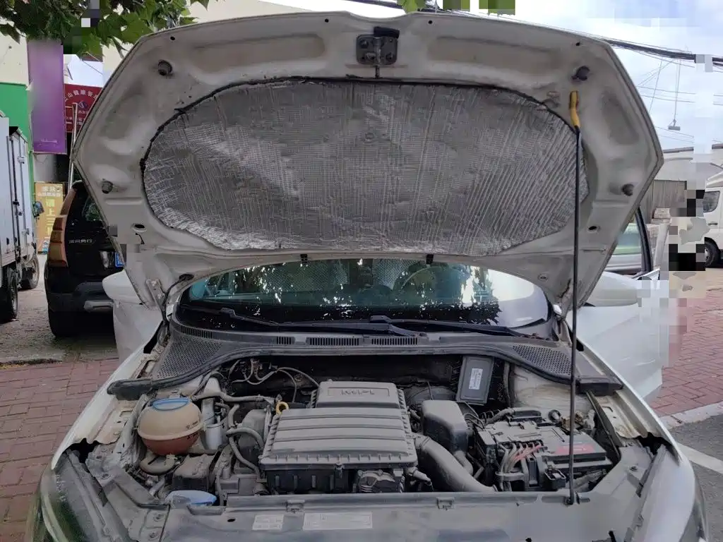 Volkswagen Jetta — миниатюра 11