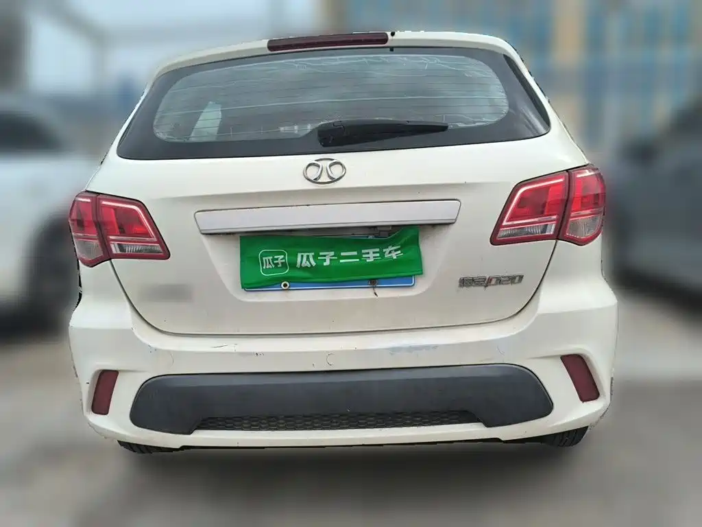 BAIC Senova D20 — миниатюра 5