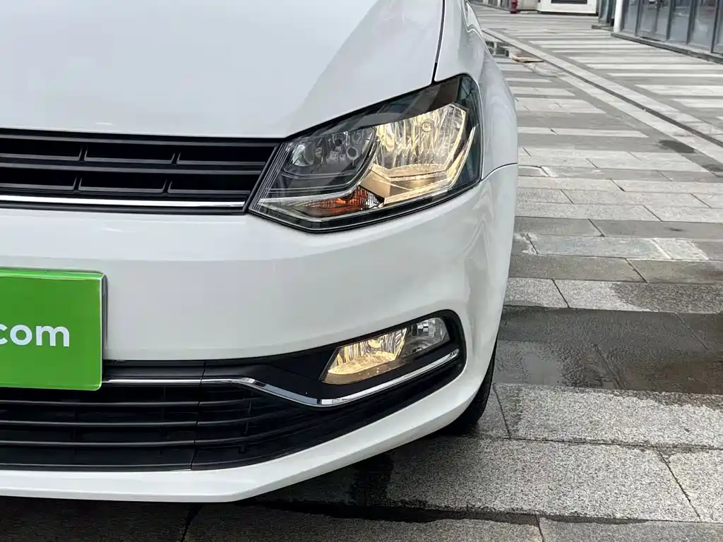 Volkswagen Polo — миниатюра 24
