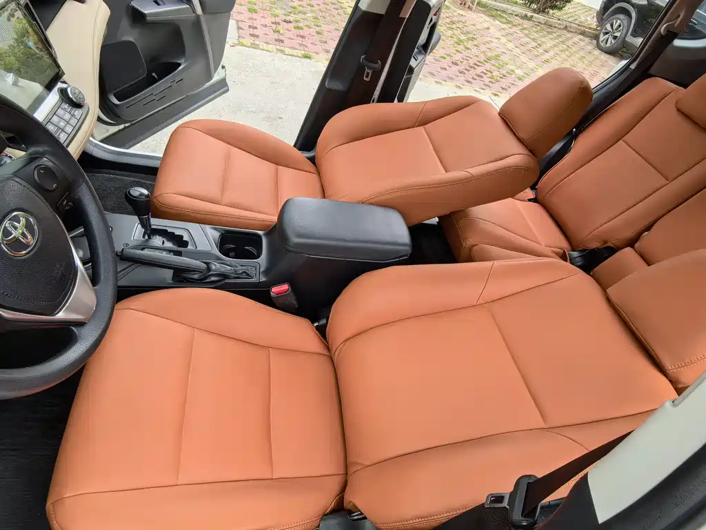 TOYOTA RAV4 RONGFANG