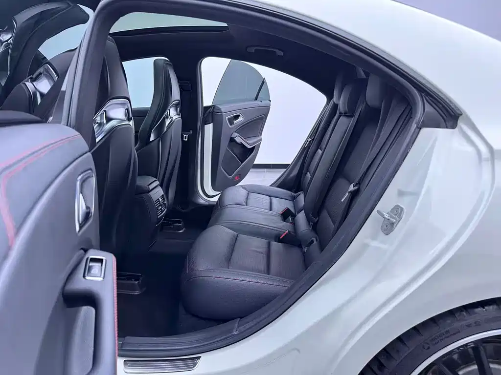 Mercedes-Benz CLA AMG — миниатюра 22