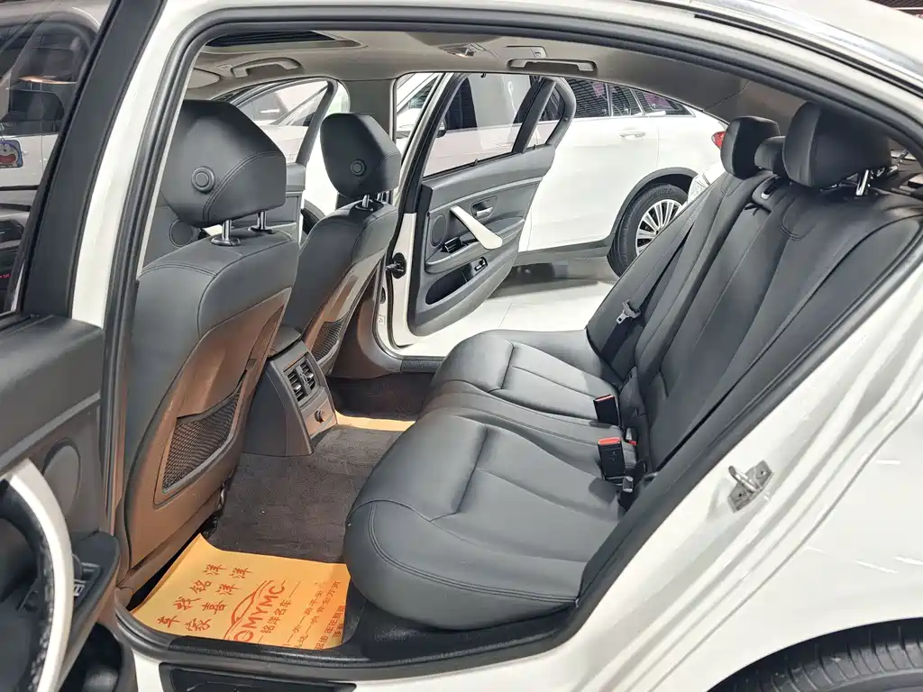 BMW 3 Series — миниатюра 6
