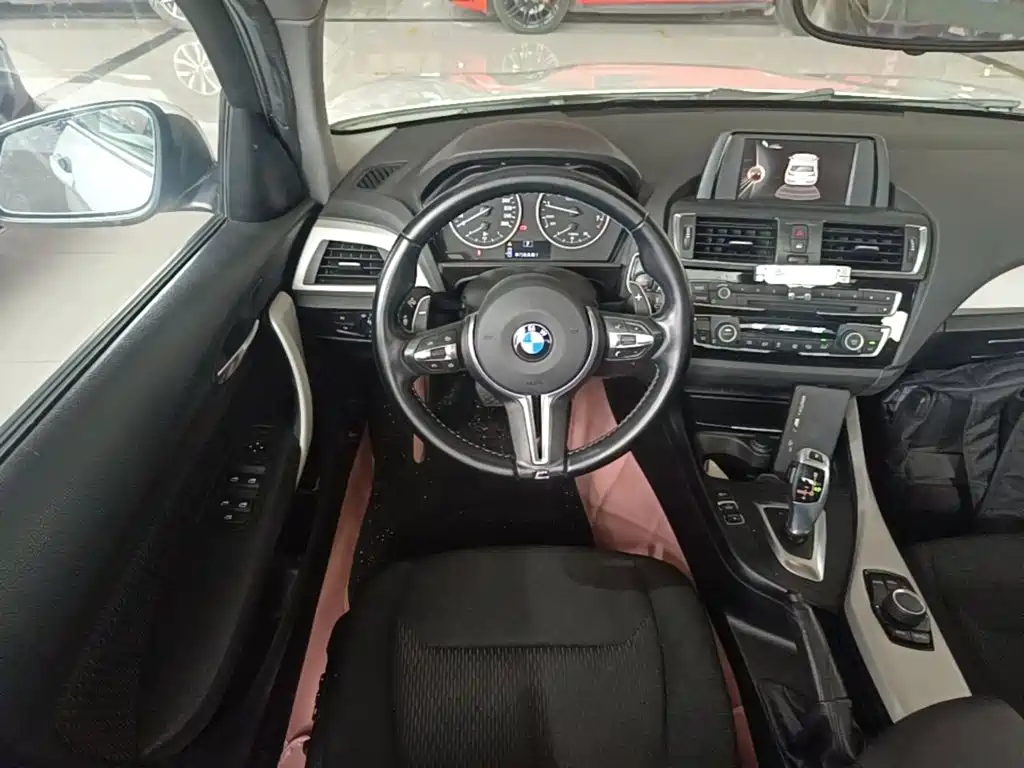 BMW 1 Series (Import) — миниатюра 11