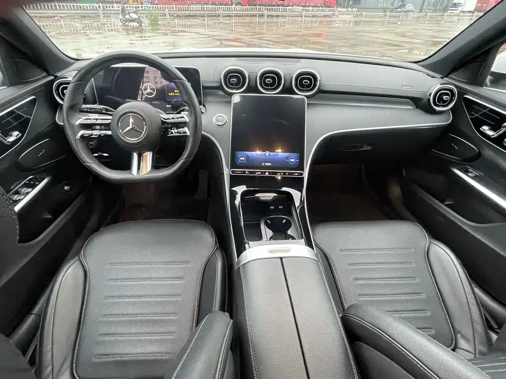 Mercedes-Benz C-Class — миниатюра 30